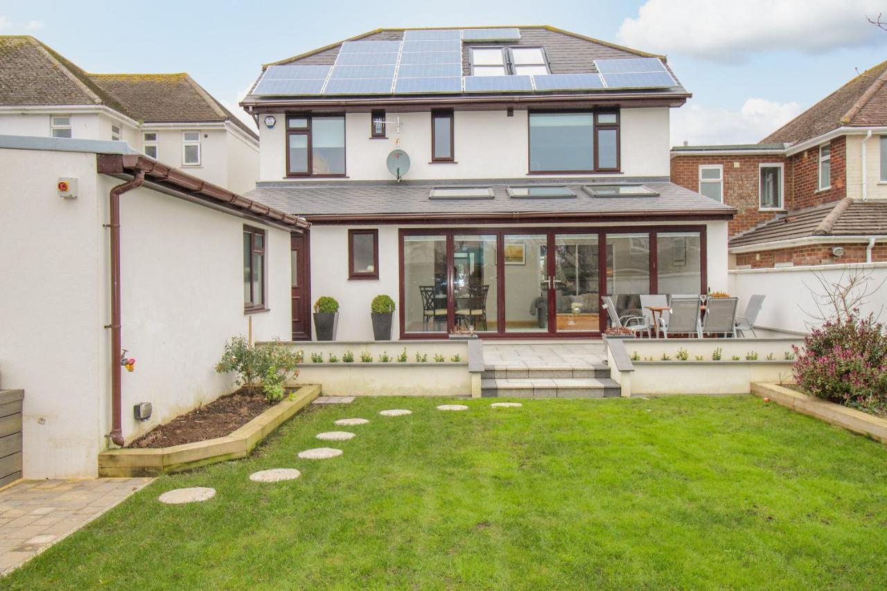 Family House Weymouth